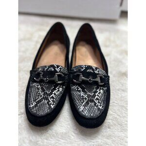 Womens Vionic Snake Print Black Suede Loafers Size 7.5